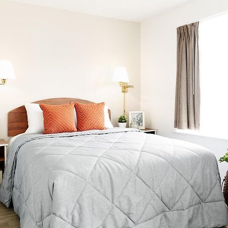 Intown Suites Extended Stay Indianapolis In -I70 Post Drive Exterior foto